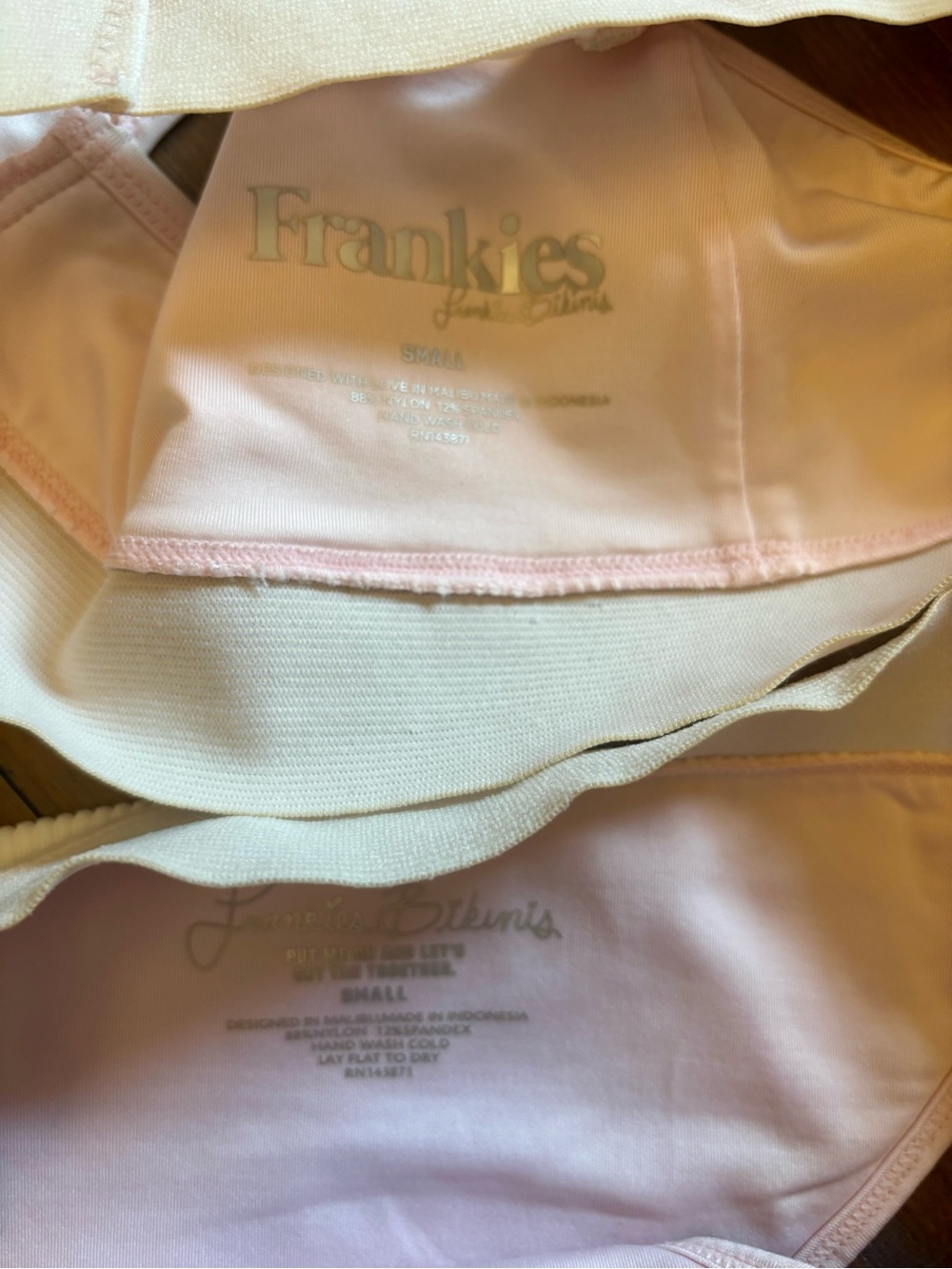 Frankie’s bikinis pink ribbed bikini set - Picture 5 of 11
